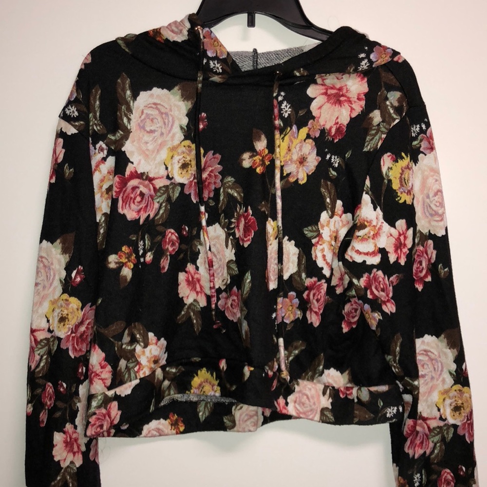 Floral Pattern Sweatshirt